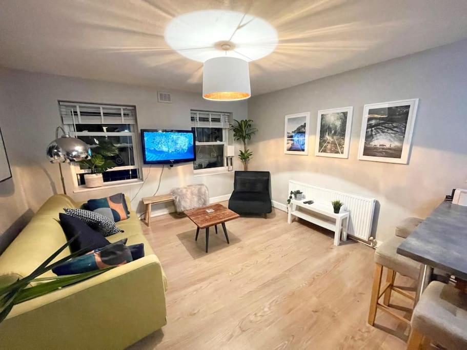 *New* Beautiful 2 Bedroom House In Central Location London Exterior photo